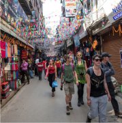 尼泊尔恢复“有条件”的外国人落地签证服务